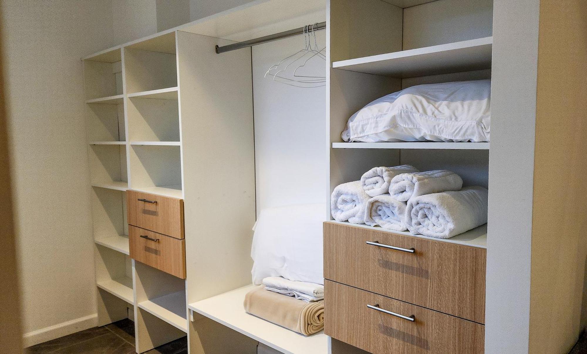 Center Apartment *